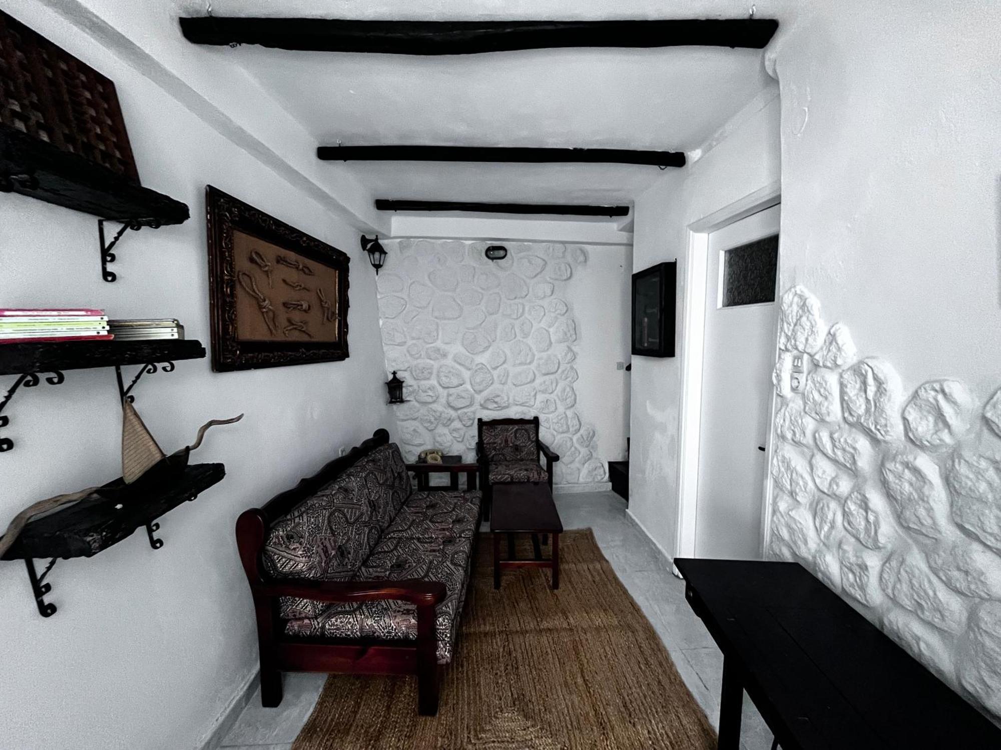 Villa Aelia à Ioulis Extérieur photo